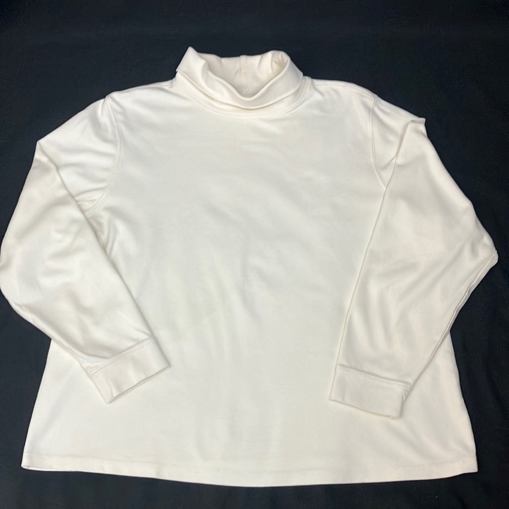L.L Bean cream long sleeve turtleneck shirt woman’s size xtra large